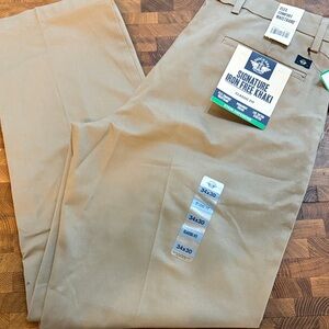 Dockers Men's Classic Tan Chinos 34x30